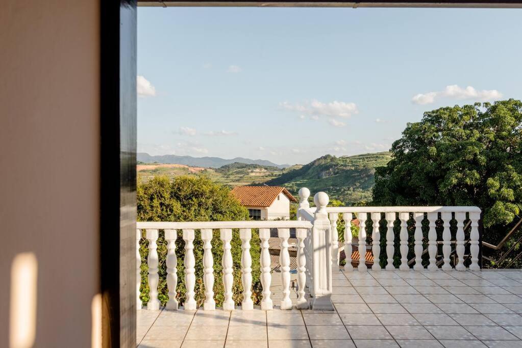 Suite Vista Panorâmica Betim Exterior foto